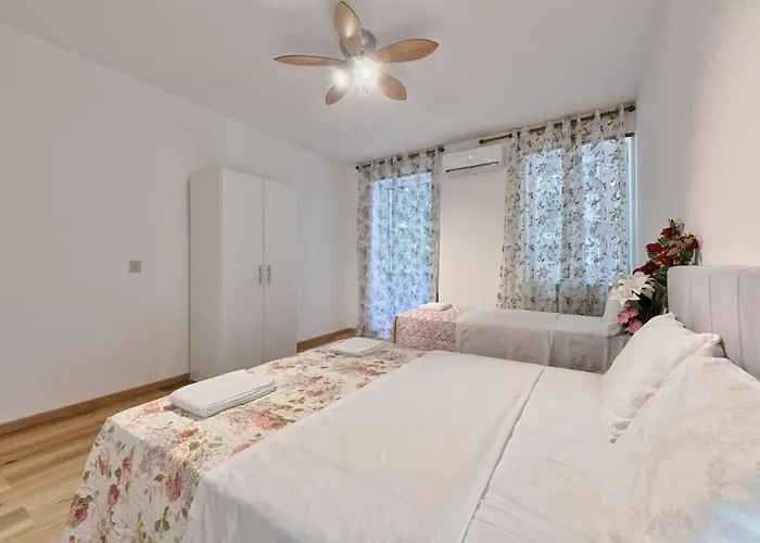 Apartment Leonardo *